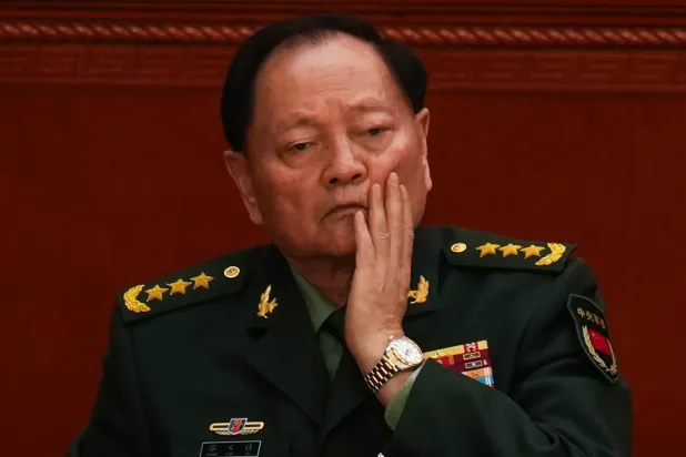  General Zhang Youxia, Mart 2025'te Pekin'de düzenlenen bir toplantıda (AFP)