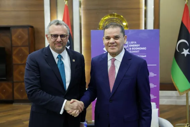 بولس والدبيبة في لقاء بالعاصمة طرابلس (مكتب الدبيبة)