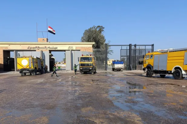 معبر رفح (رويترز)