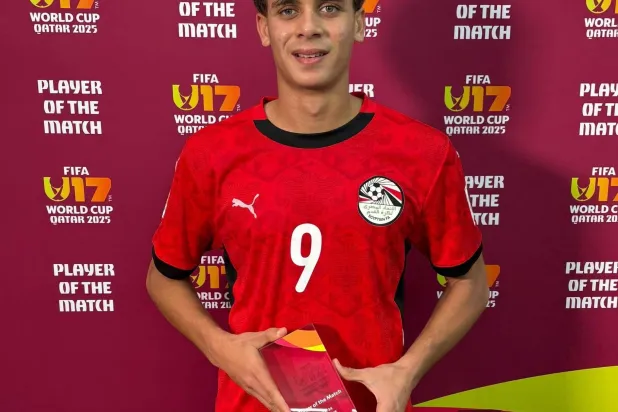 الموهبة حمزة عبدالكريم من الأهلي المصري إلى برشلونة