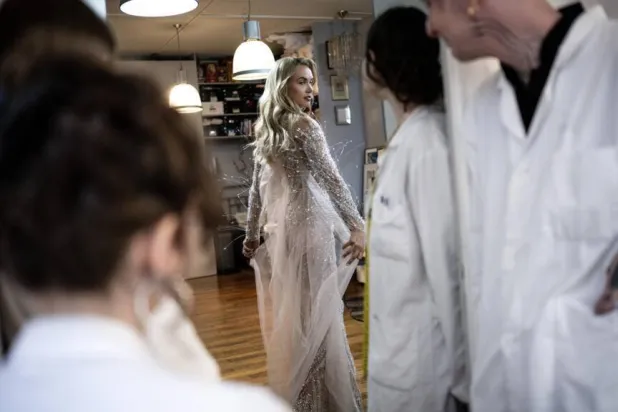 Czech model Michaela Tomanova is working with the Julien Fournie workshop in Paris for Haute Couture week. JULIEN DE ROSA / AFP
