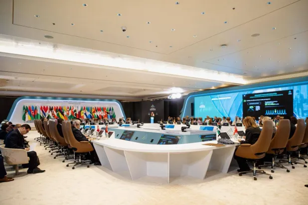 الاجتماع الوزاري الذي انعقد ضمن النسخة الثالثة من المؤتمر الدولي لسوق العمل (الشرق الأوسط)