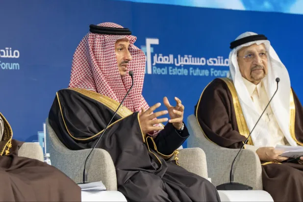 وزير السياحة السعودي أحمد الخطيب يتحدث في منتدى «مستقبل العقار 2026» بالرياض (إكس)