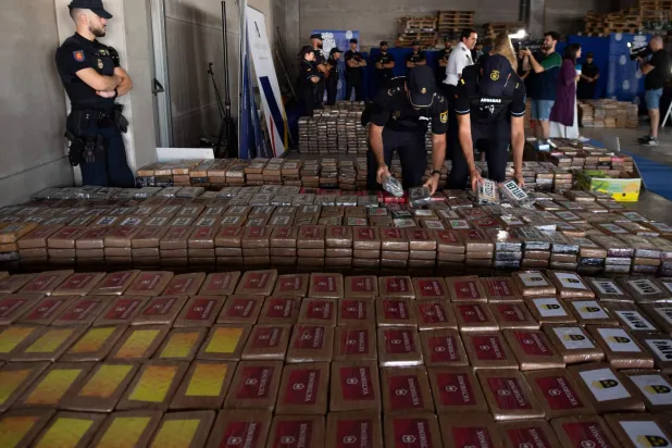 İspanya'da ele geçirilen kokainin bir kısmı, 25 Ağustos 2023 (AFP)