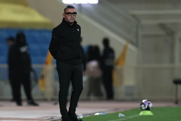 التونسي جلال القادري مدرب فريق الحزم (تصوير: سعد العنزي)