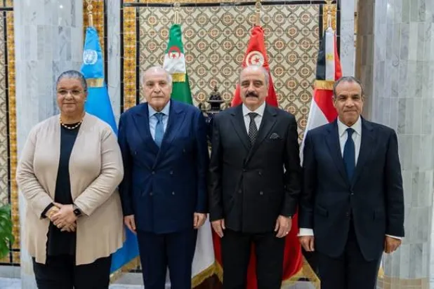 تيتيه مع وزراء خارجية مصر وتونس والجزائر في تونس (البعثة الأممية)