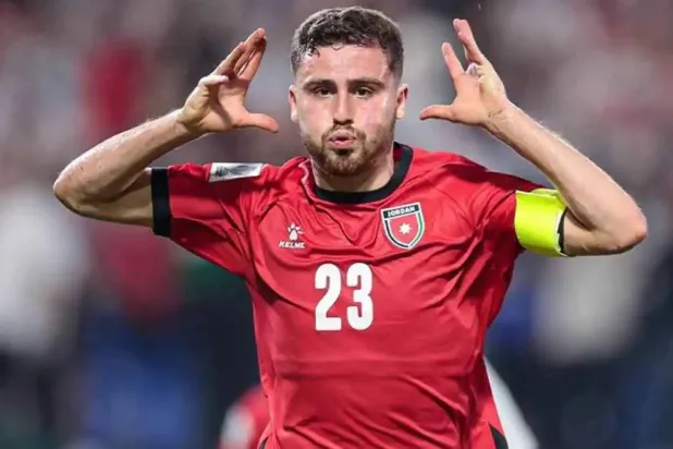 الجناح الأردني علي العزايزة (منتخب الأردن)
