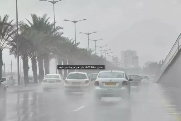 الجزائر تغلق أغلب مدارسها ليومين بسبب الرياح القوية