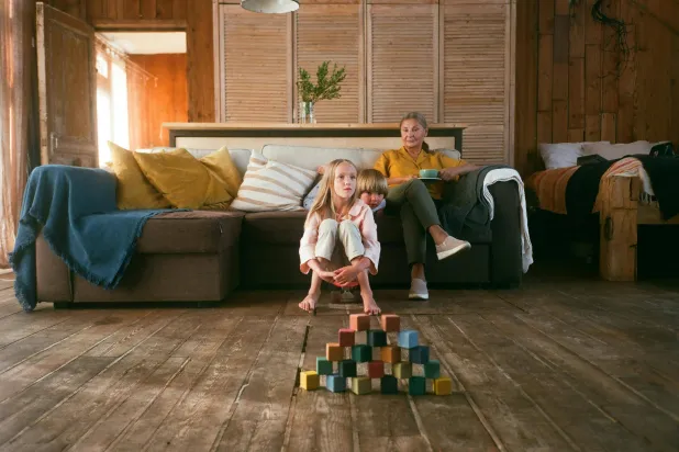 الباحثون لاحظوا انخفاضاً في قراءات ضغط الدم لدى الأشخاص الذين يعيشون بالقرب من طريق مزدحم عند استخدامهم جهاز تنقية هواء عالي الكفاءة (بيكسلز)