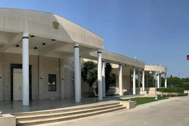 Lefkoşa'daki Rus Büyükelçiliği, Aleksey Panov'un ölümünü doğrularken, olaya dair herhangi bir detay paylaşmadı (Cyprus.mid.ru)