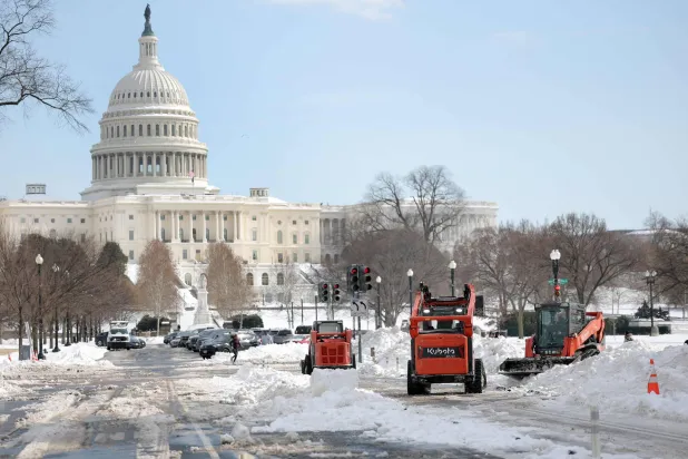 مبنى الكابيتول في واشنطن حيث تجري المفاوضات والمحادثات لتجنب إغلاق حكومي جديد هو الثاني خلال 4 أشهر (أ.ف.ب)