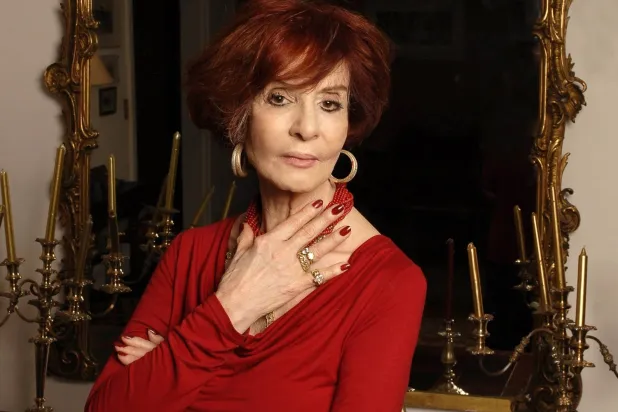 فينوس خوري غاتا ابنة بشري بلدة جبران خليل جبران (وسائل التواصل)