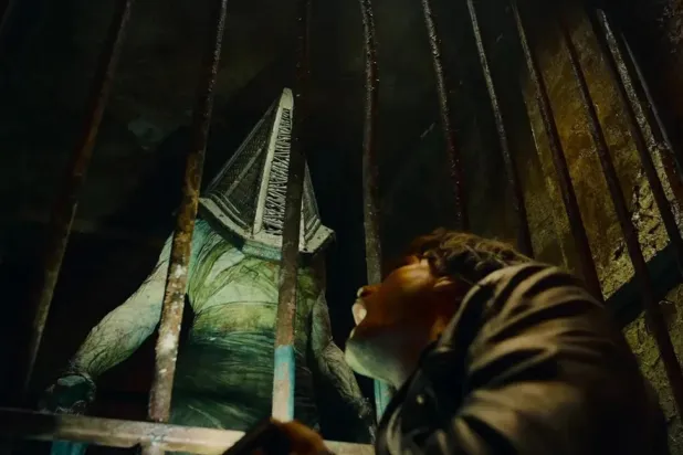 Piramit Kafa, serinin en meşhur ve en ürkütücü karakterlerinden biri (Metropolitan Filmexport, Cineverse Corp., Iconic Events)