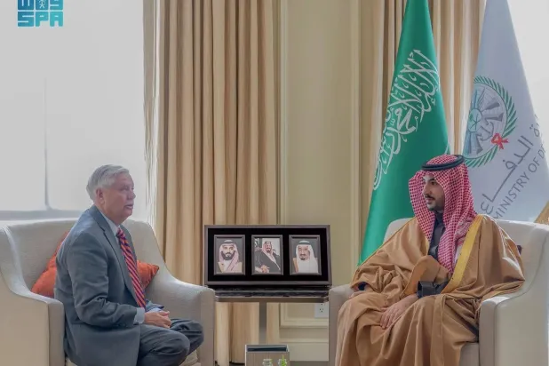 Saudi Minister of Defense Prince Khalid bin Salman bin Abdulaziz met in Washington, D.C. with US Senator Lindsey Graham. (SPA)