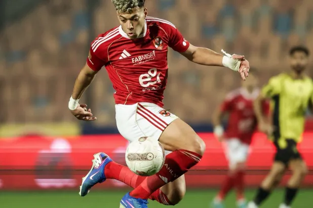  إمام عاشور (النادي الأهلي المصري)