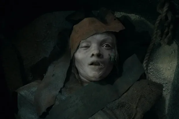 Lee Cronin'den Mumya'da Katie rolünü genç oyuncu Natalie Grace canlandırıyor (Warner Bros. Pictures)