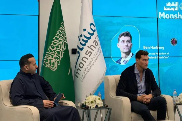 بن هاربورغ رئيس ومالك نادي الخلود (الشرق الأوسط)