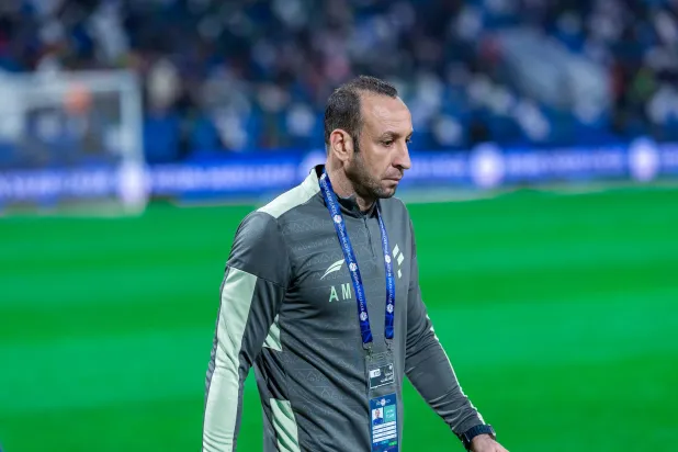 أحمد مجدي مساعد مدرب الفتح (تصوير: عيسى الدبيسي) 