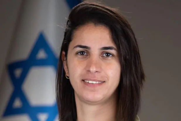  المتحدثة الجديدة باسم الجيش الإسرائيلي للإعلام العربي إيلا واوية (قناة مكان)