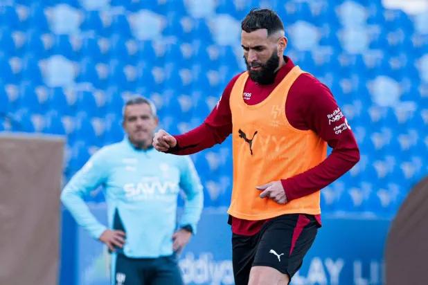 كريم بنزيمة خلال ظهوره في تدريبات «الهلال» (نادي الهلال)