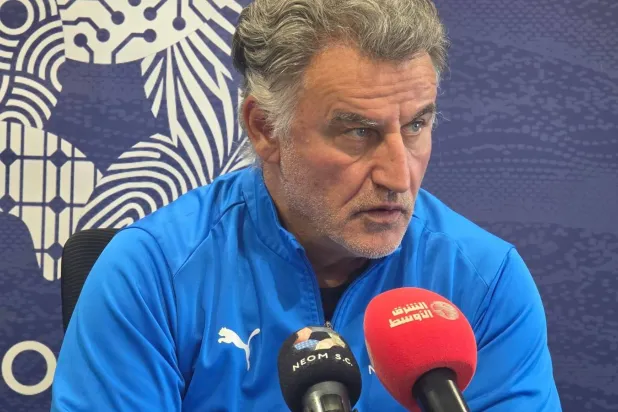 غالتييه مدرب نيوم (الشرق الأوسط)