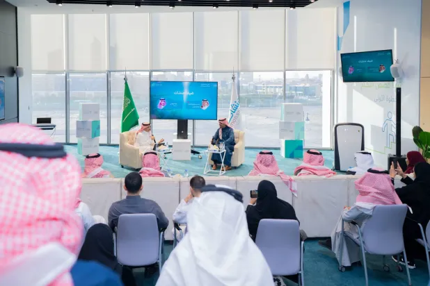 بدر الرزيزاء رئيس نادي القادسية (منشآت)