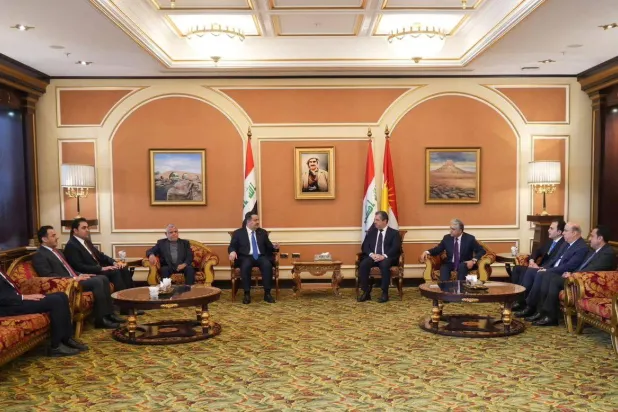 خلافات مركبة تؤخر تشكيل الحكومتين في بغداد وأربيل 