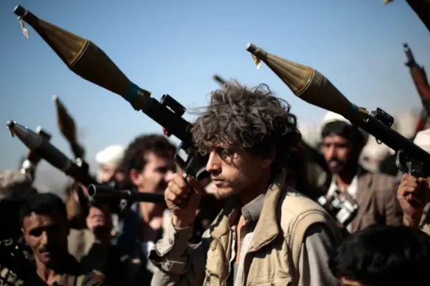 Houthis continue mobilization, fundraising, and declare combat readiness (AP) 