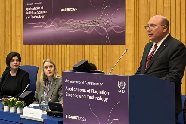 القائم بالأعمال والممثل الدائم بالإنابة في بعثة الولايات المتحدة إلى المنظمات الدولية في فيينا هاوارد سولومون (البعثة الأميركية لجنيف عبر منصة «إكس»)