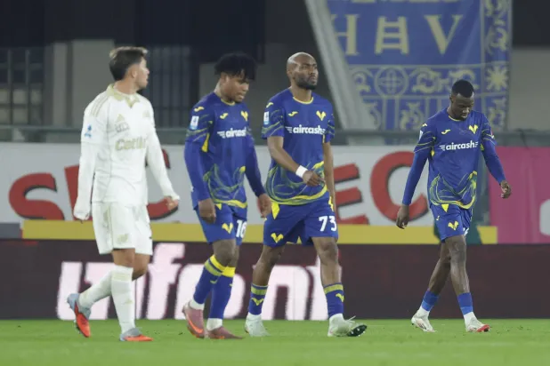 مباراة هيلاس فيرونا وبيزا، ضمن منافسات الدوري الإيطالي لكرة القدم (أ.ب.أ).