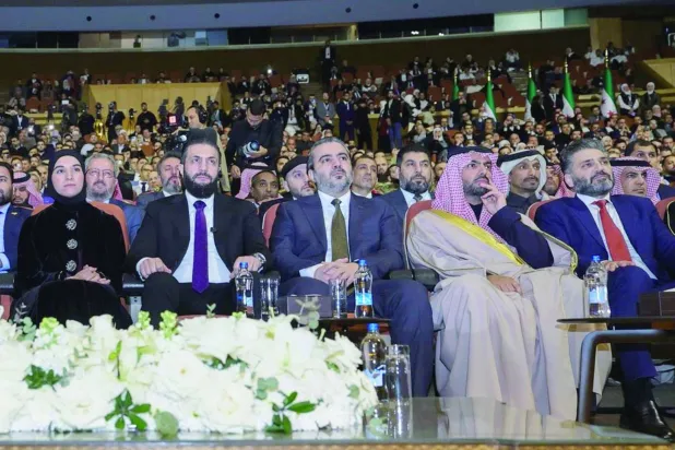 
الرئيس أحمد الشرع يفتتح «معرض دمشق الدولي للكتاب» بحضور الأمير بدر بن عبد الله بن فرحان (وزارة الثقافة السعودية)