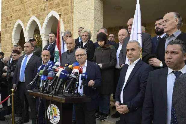 جانب من جولة نواف سلام على جنوب لبنان (حساب رئاسة مجلس الوزراء على «إكس»)