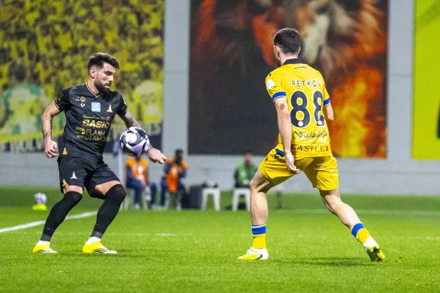 التعادل الإيجابي خيم على مواجهة التعاون وضيفه الخليج (تصوير: سعد الدوسري)