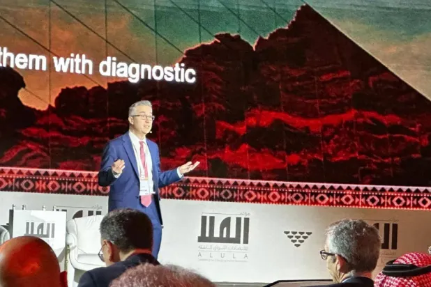 Professor Pol Antràs speaks during a panel discussion at the AlUla Conference for Emerging Market Economies (Asharq Al-Awsat).