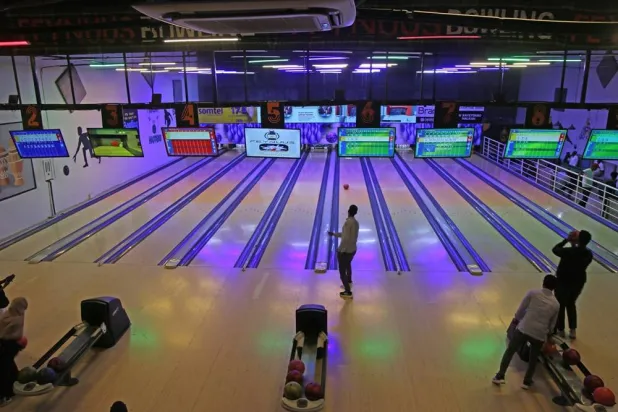  People bowl at the Feynuus Bowling Center in Mogadishu, Somalia, on Jan. 15, 2026. (AP) 