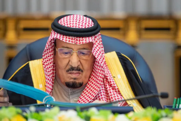 خادم الحرمين الشريفين الملك سلمان بن عبد العزيز يترأس جلسة مجلس الوزراء (واس)