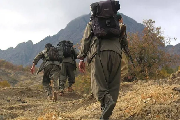 مسلحون من «العمال الكردستاني» في جبل قنديل شمال العراق (رويترز)