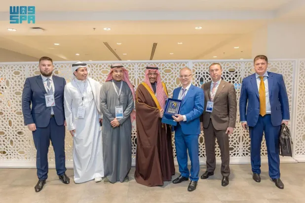 Saudi Minister of Industry and Mineral Resources Bandar Alkhorayef and other officials during the meeting. (SPA)