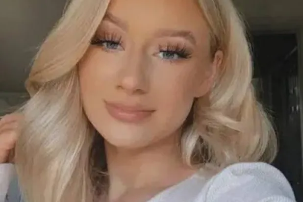 الشابة البريطانية لوسي هاريسون (فيسبوك)