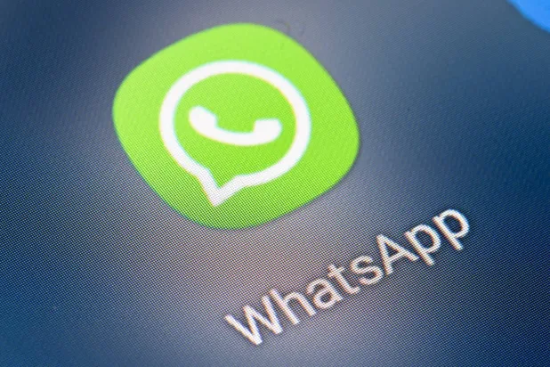 FILED - 21 January 2022, Berlin: The icon of Whatsapp is seen on the screen of a smartphone. Photo: Fabian Sommer/Deutsche Presse-Agentur GmbH/dpa