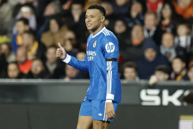 الفرنسي كيليان مبابي جاهز لمواجهة سوسييداد (إ.ب.أ)