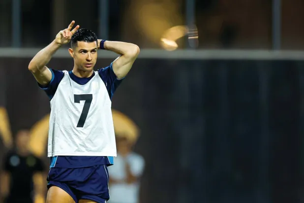 
رونالدو في تدريبات النصر الأخيرة (موقع النادي)