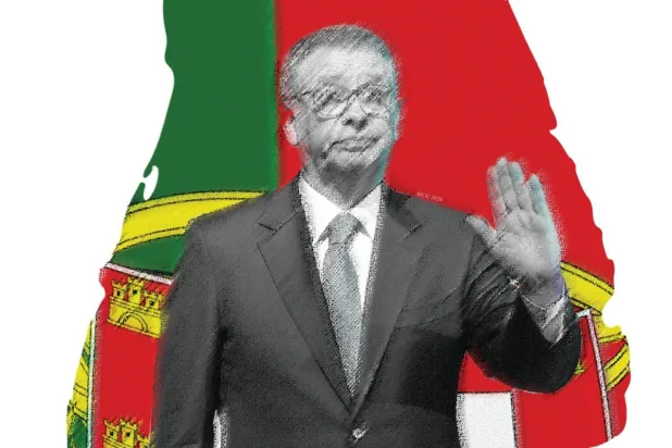 يشكّل انتصار سيغورو عودة الاشتراكيين إلى رئاسة الجمهورية بعد 20 سنة من التعاقب المتوالي لشخصيات يمينية على رأس الدولة