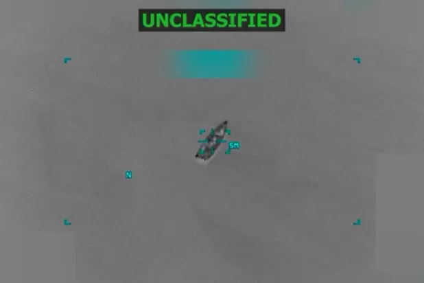 Karayipler'de ABD'nin düzenlediği baskında hedef alınan bir tekne, (Arşiv- Reuters)