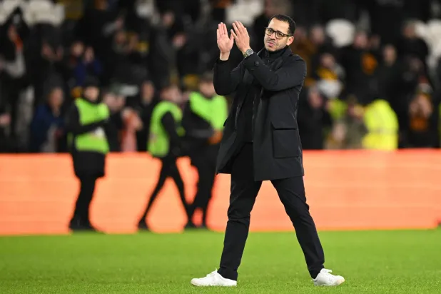 ليام روزنير المدير الفني لفريق تشيلسي الإنجليزي (أ.ف.ب)