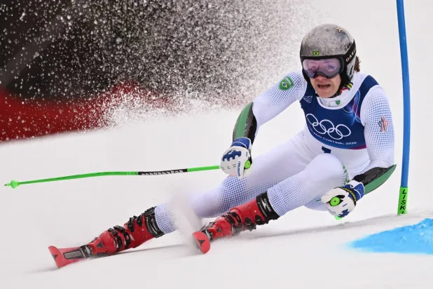 لوكاس بينهيرو براثين يتألق في الأولمبياد الشتوي (رويترز)