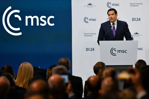 اتّسم خطاب روبيو أمام مؤتمر ميونيخ للأمن بلهجة تصالحية يوم 14 فبراير (د.ب.أ)