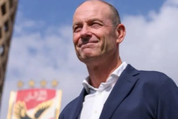 الدنماركي ييس توروب المدير الفني للنادي الأهلي المصري (النادي الأهلي)