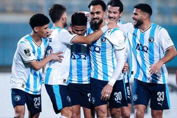 لاعبو بيراميدز يحتفلون بأحد أهدافهم في باور ديناموز (موقع النادي)