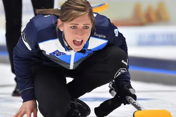 إيف مويرهيد، رئيسة البعثة البريطانية المشاركة في الأولمبياد الشتوي (رويترز) 